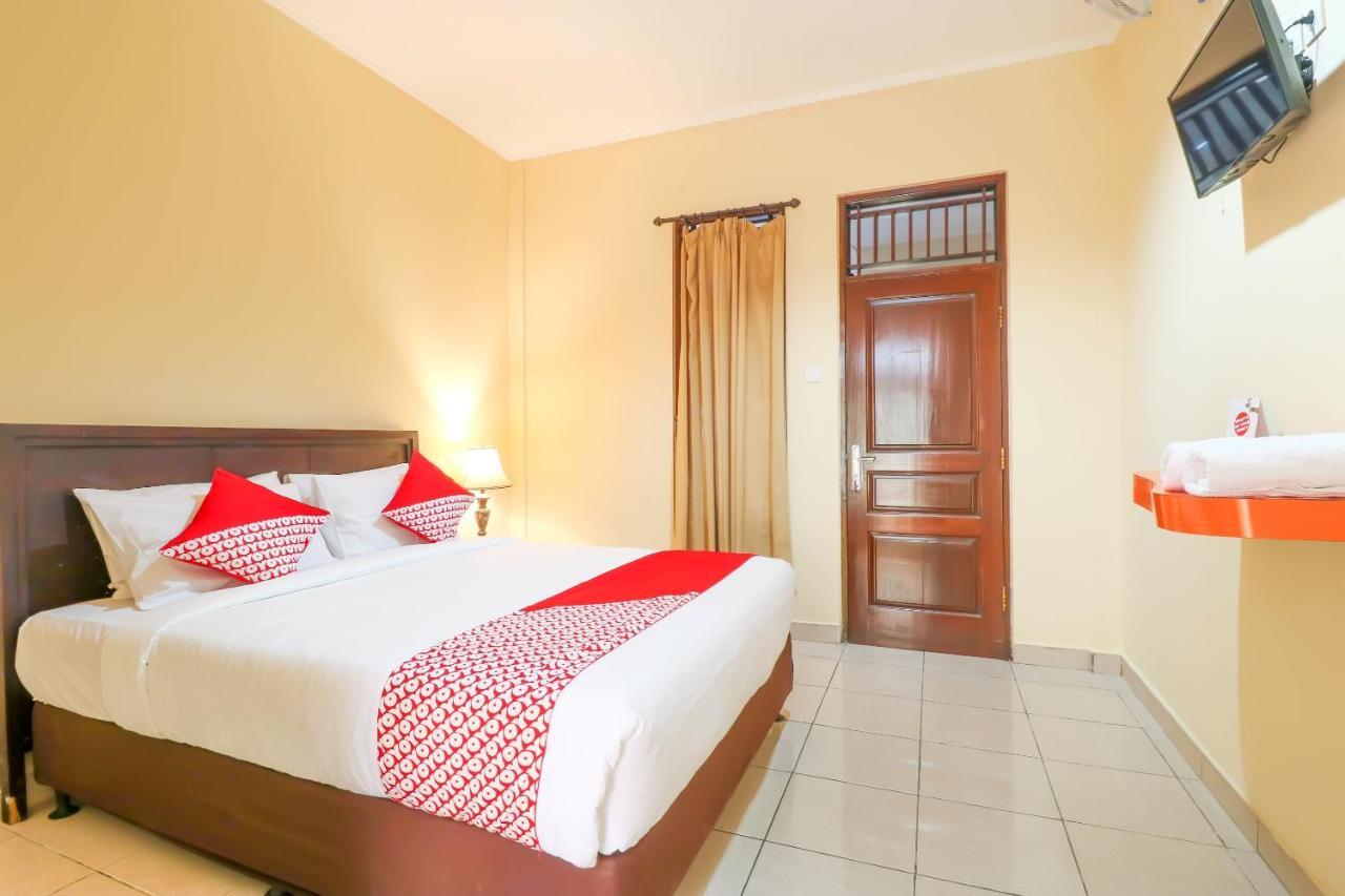 Super Oyo 2280 Wisma Guntur II Denpasar Exterior foto